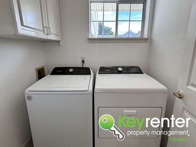 Building Photo - Updated 2 Bedroom Rental in Milton WA with...