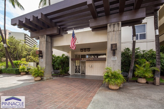 Building Photo - 469 Ena Rd