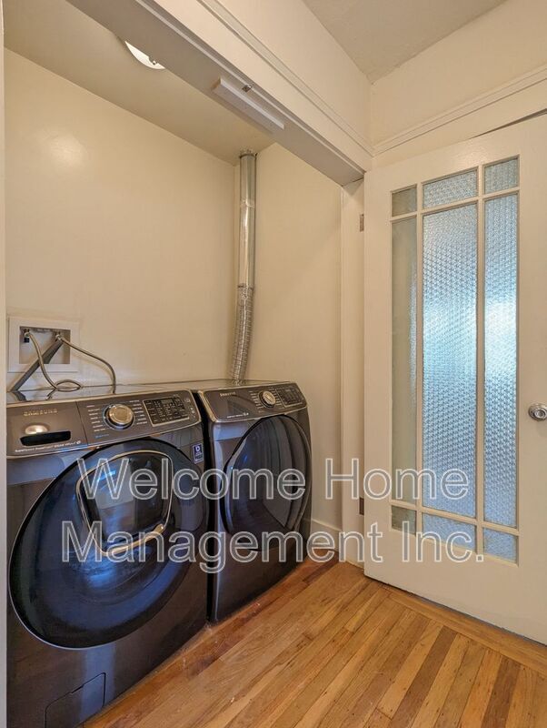 Building Photo - 1930 California St