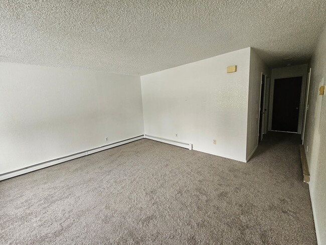 Building Photo - 1710 Muldoon Cir