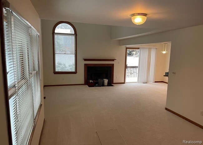 Building Photo - 2445 Mulberry Ct