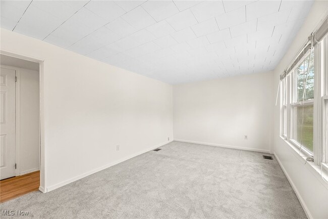 Building Photo - 3060 Ravenna St