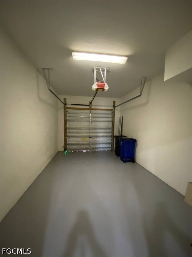 Building Photo - 16174 Via Solera Cir