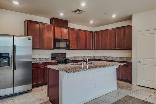 Building Photo - 3210 Brynley Ave