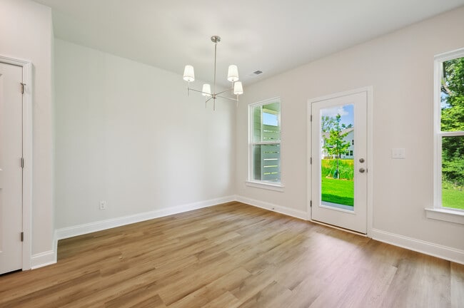 Building Photo - 109 Alluvium Ln