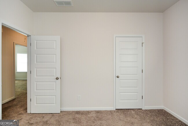 Building Photo - 350 Cranston Dr