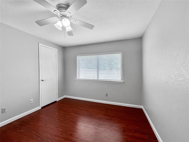 Building Photo - 739 Loganwood Ave
