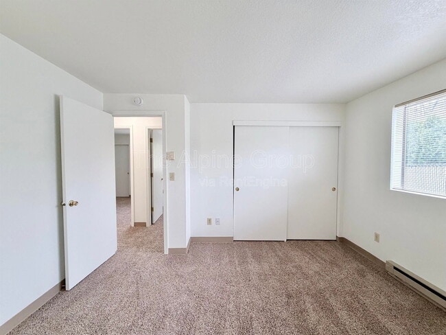 Building Photo - 8991 SW Herb Way