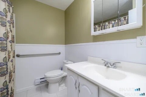 Building Photo - 637 Cove Rd