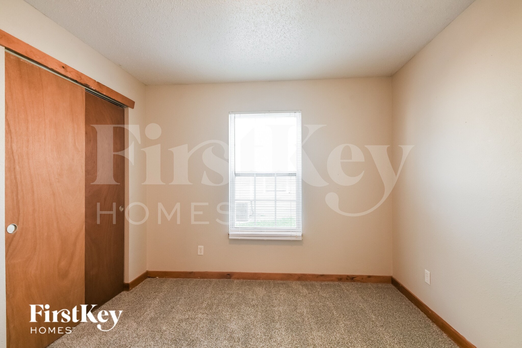 Building Photo - 2312 Westmere Dr
