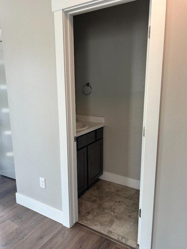 Building Photo - 4894A Giada Dr