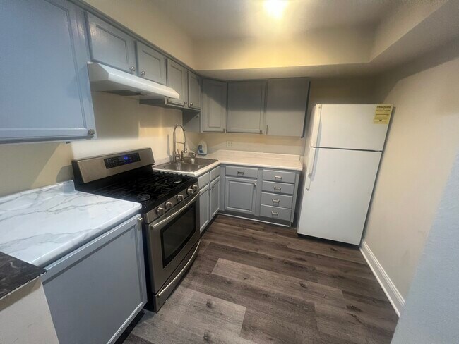 Building Photo - 1471 N Winslowe Dr