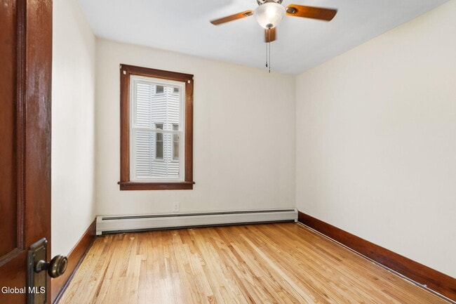 Building Photo - 16 Berkley Ave