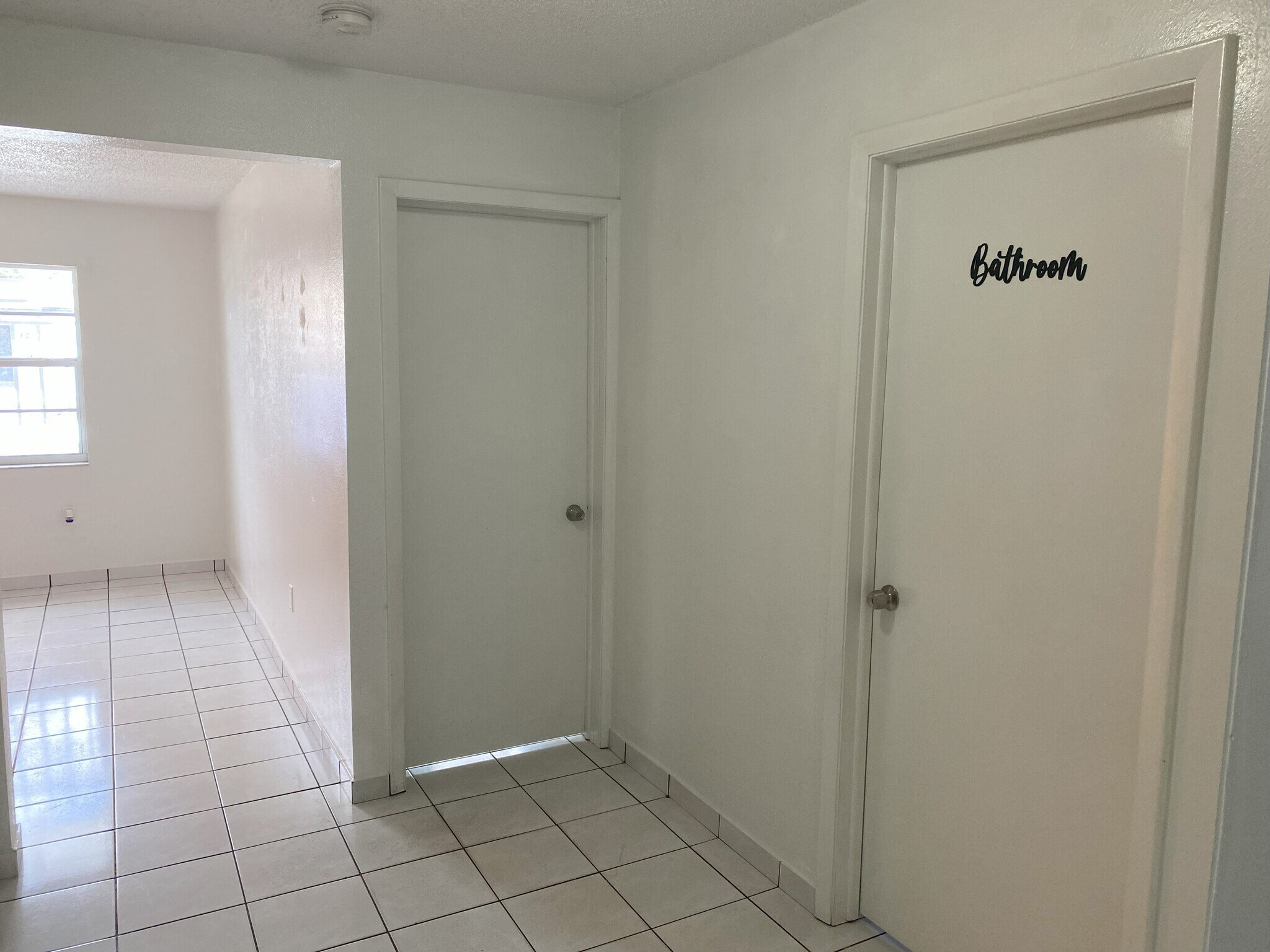 Building Photo - 4782 NW Flagler Ter