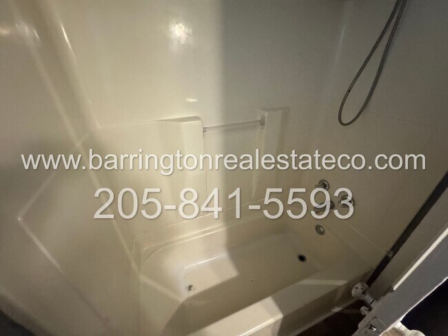 Building Photo - Birmingham/East Lake