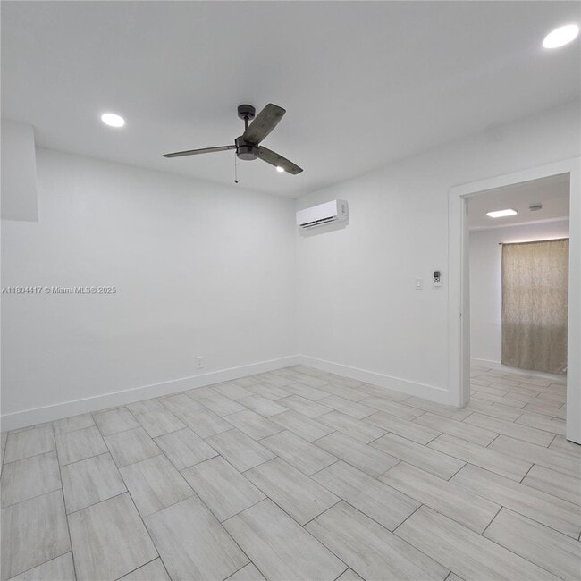 Building Photo - 1230 NW 70th St