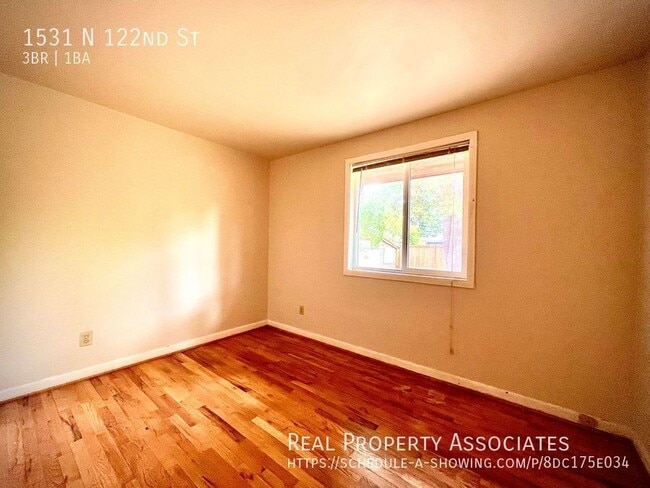 Building Photo - 1531 N 122nd St