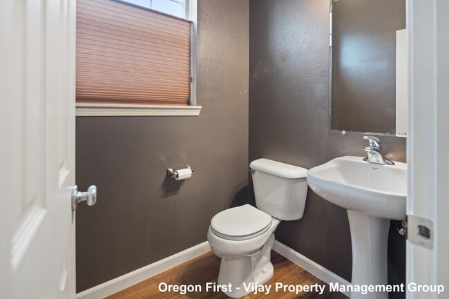 Building Photo - 17106 SW Marty Ln