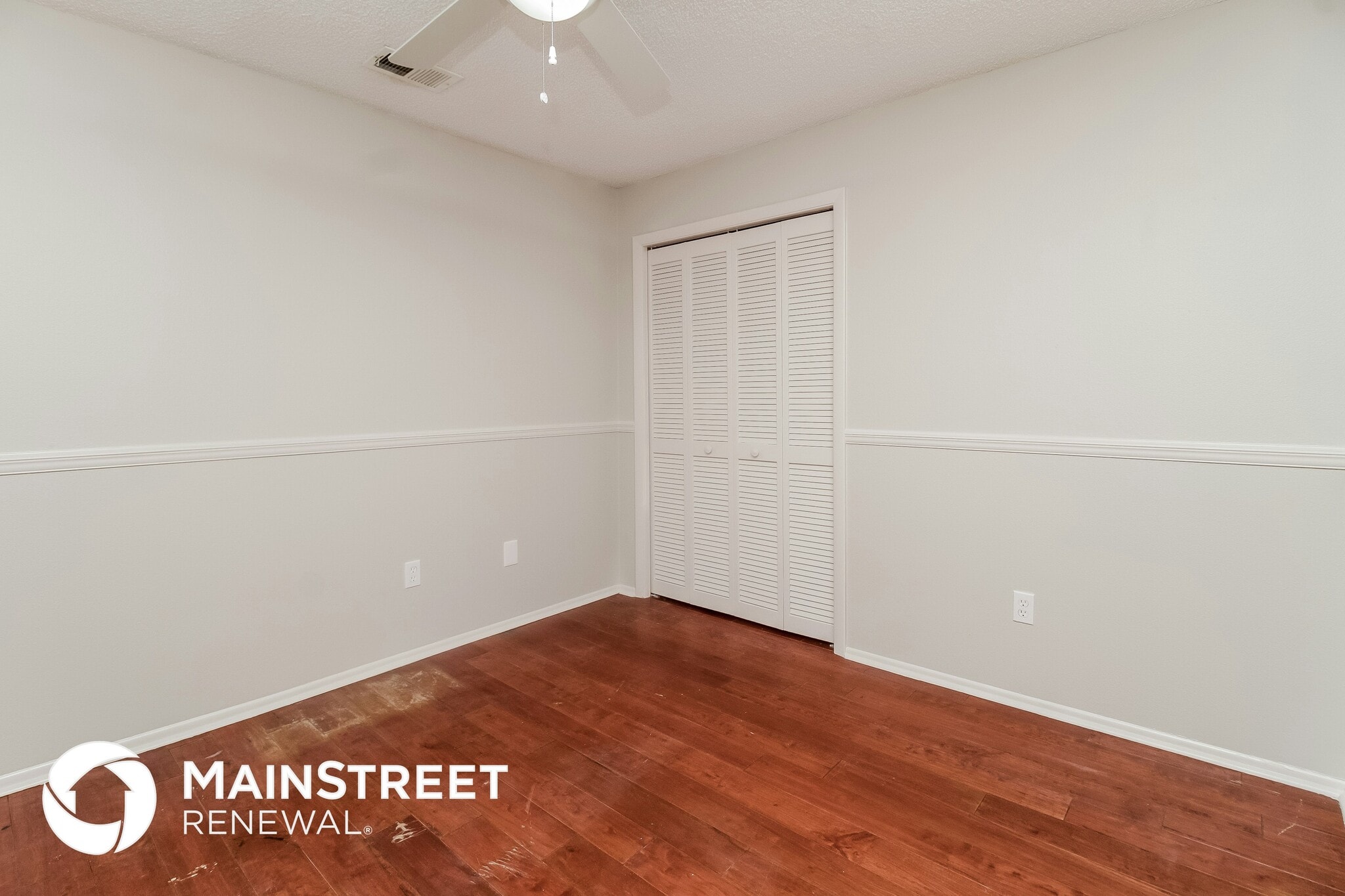 Building Photo - 1517 Crawford Dr