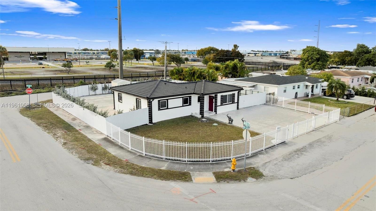 Building Photo - 8300 NW 35th Pl