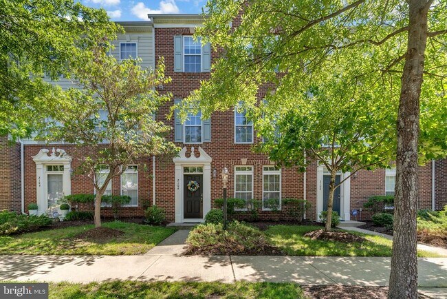 Primary Photo - 2104 Abbottsbury Way