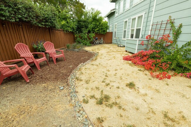 Building Photo - 115 Maybeck St