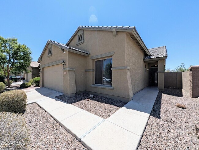 Building Photo - 3731 W St Kateri Dr