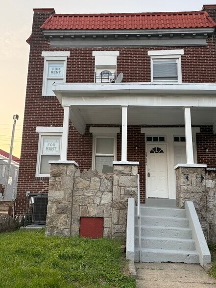 Primary Photo - 2536 Loyola Southway