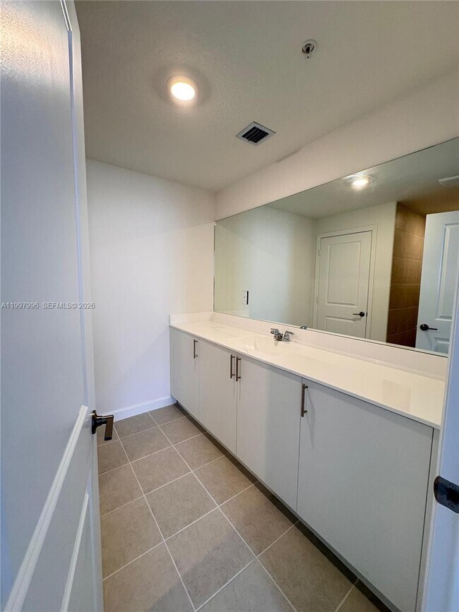 Building Photo - 15615 SW 280th St