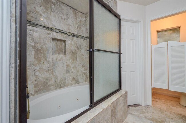 Building Photo - 16607 Park Firth Dr