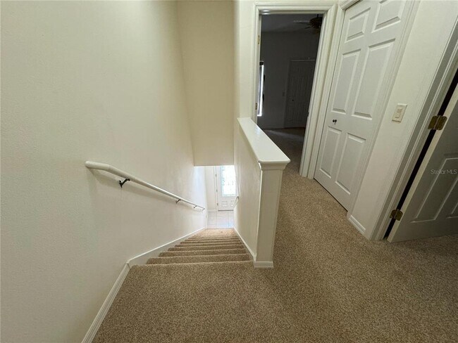 Building Photo - 1707 W Spring Meadow Loop