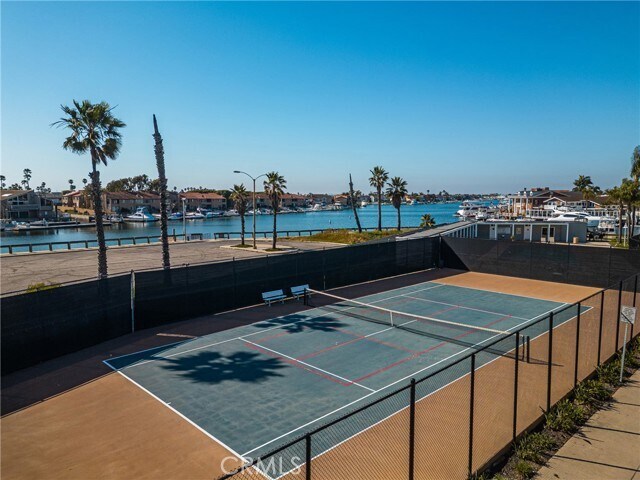 Building Photo - 3965 Aladdin Dr