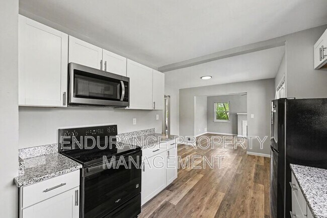 Building Photo - 1780 Academy Pl