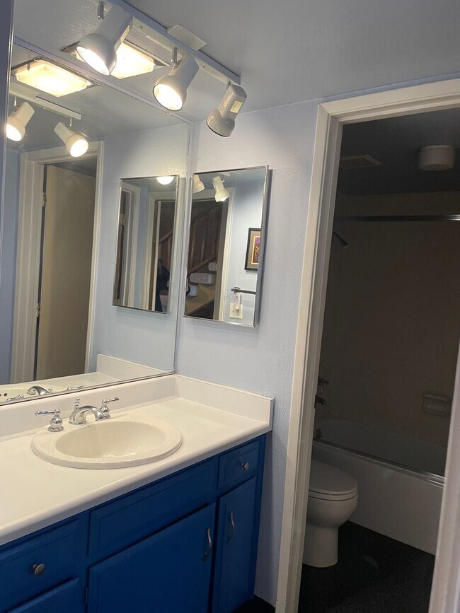 Building Photo - BOAT DOCK!  UNFURNISHED Tahoe Keys condo --   12 month lease