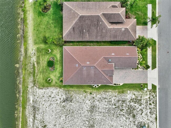 Building Photo - 128 Del Palma Dr