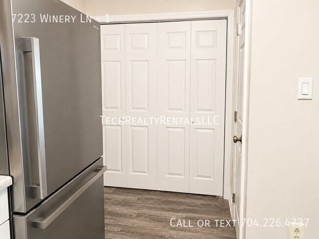 Building Photo - 7223 Winery Ln