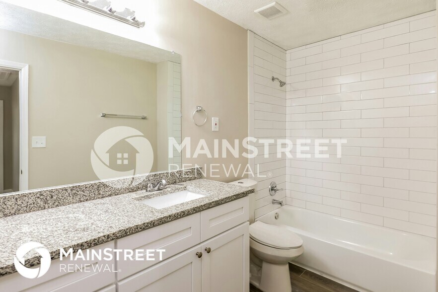 Building Photo - 6704 Amesbury Ln