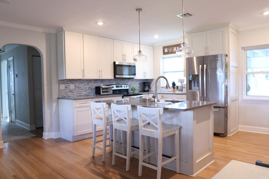 Building Photo - 2421 Covina Way S-Mortgage