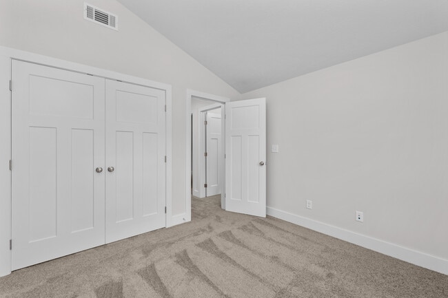 Building Photo - 5421 Texel Ln