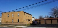 Building Photo - 658 King Georges Rd