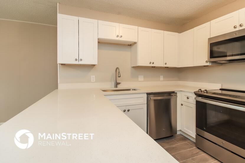 Building Photo - 5621 Macdougall Dr