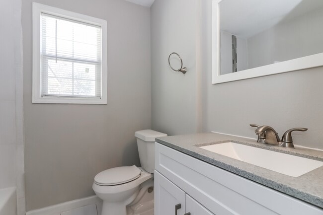 Building Photo - 2147 Frey Rd