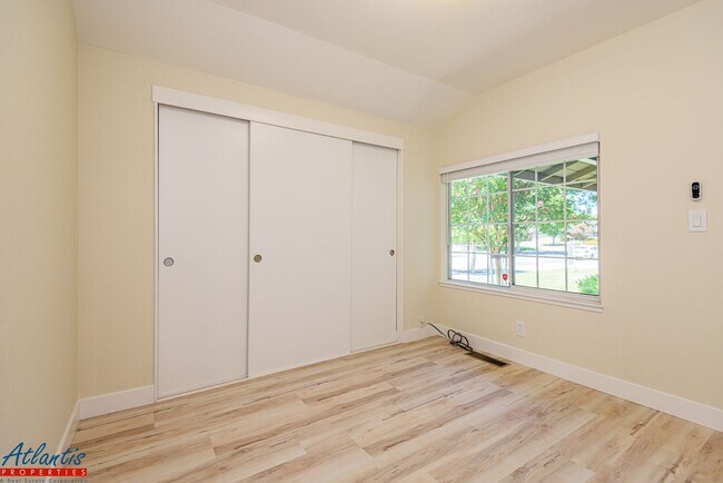 Building Photo - Beautiful Willow Glen Home | Desirable Location
