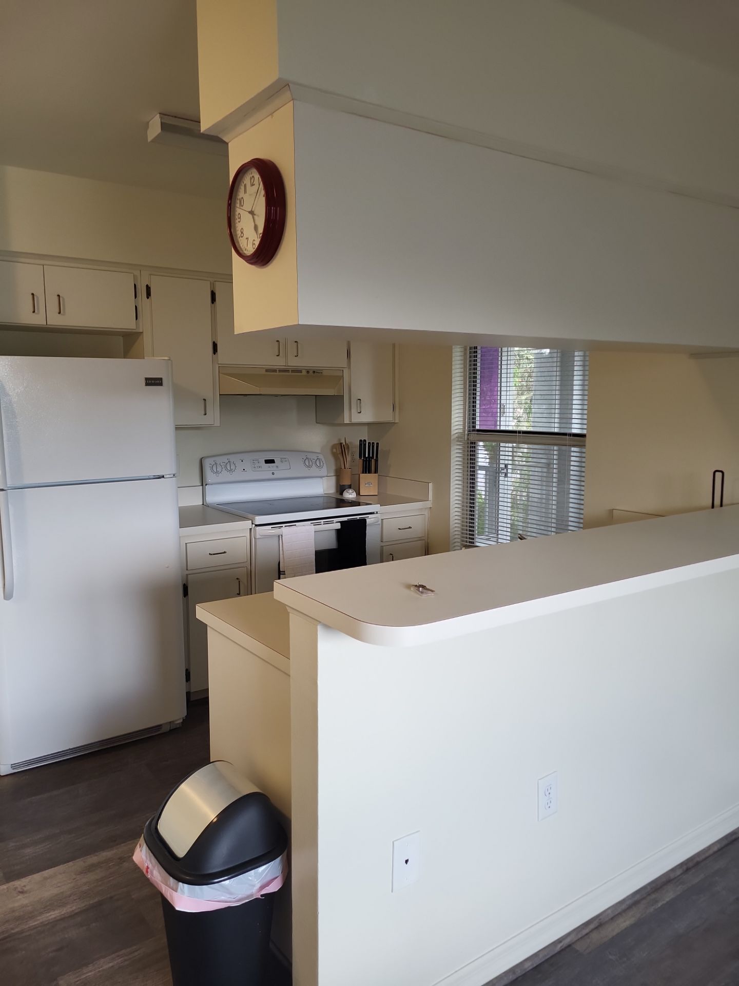 Building Photo - 943 SE Mayo Dr