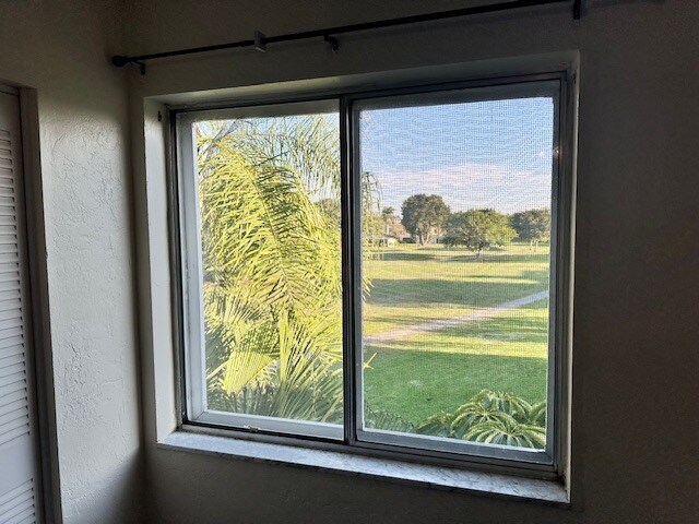 Building Photo - 3645 Boca Ciega Dr