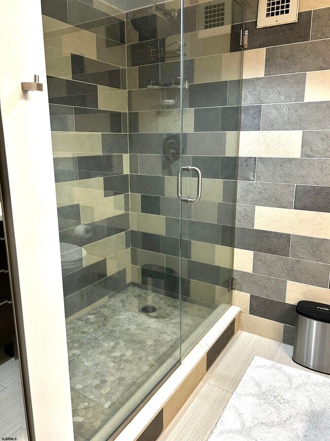 Building Photo - 101 S Plaza Pl