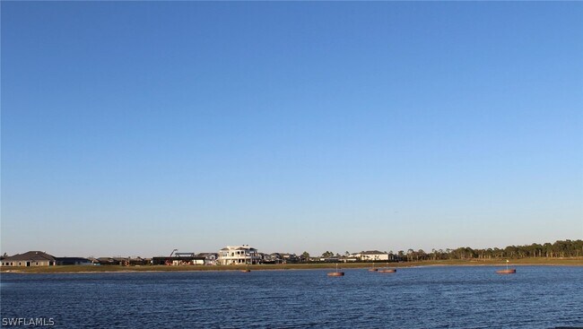 Building Photo - 15405 Grn Acrs Ave