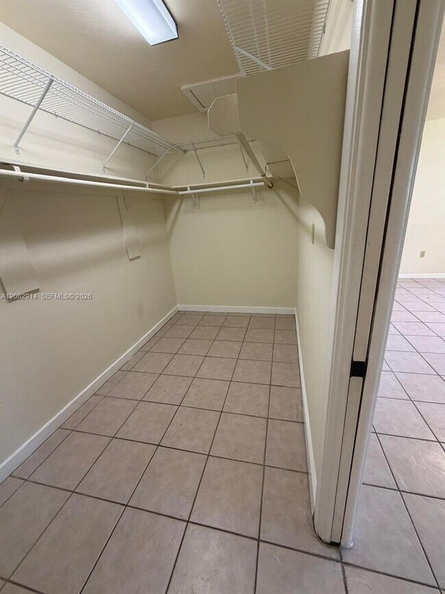 Building Photo - 7752 SW 106th St