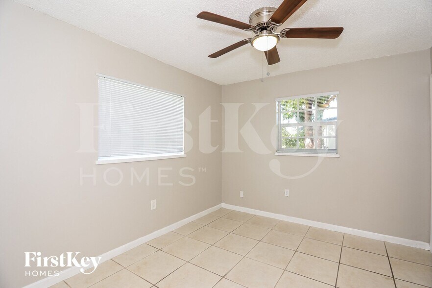 Building Photo - 30207 SW 158th Pl