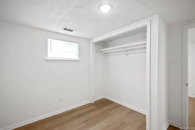 Building Photo - 3BR/1BA Home for Rent in Jacksonville, AR!